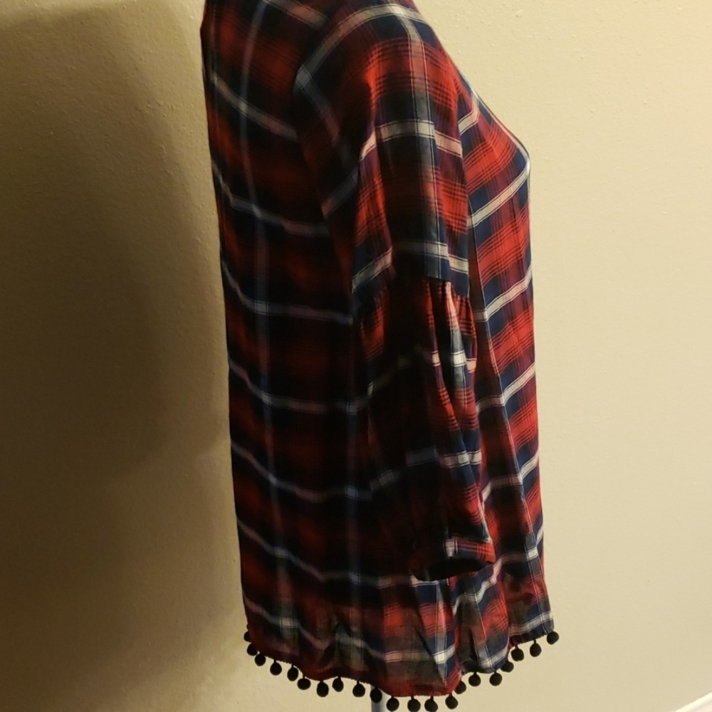 Doe & Rae checkered  top - Picture 4 of 4